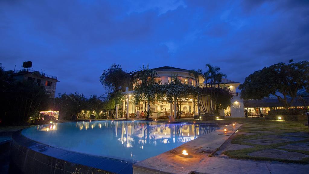 Shangri-La Village Resort, Pókhara Exteriér fotografie
