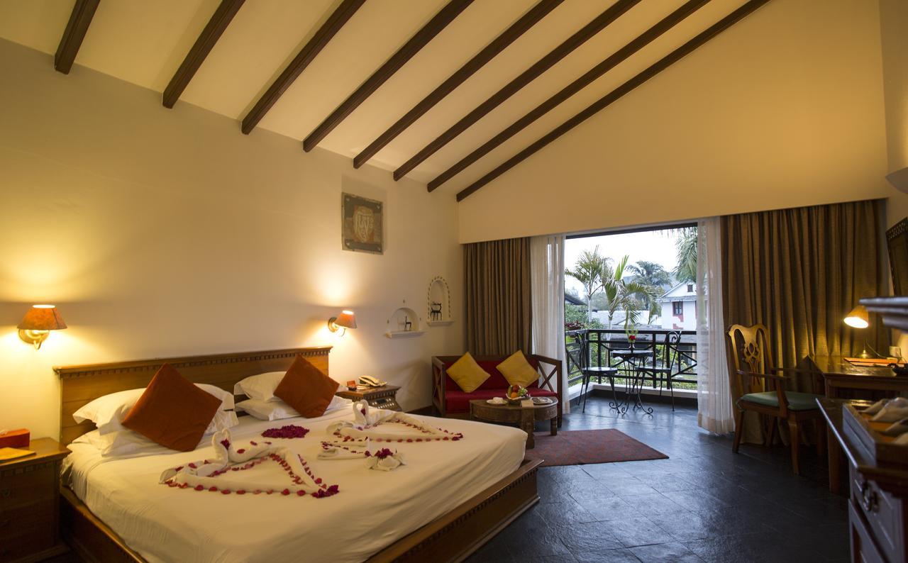 Shangri-La Village Resort, Pókhara Exteriér fotografie